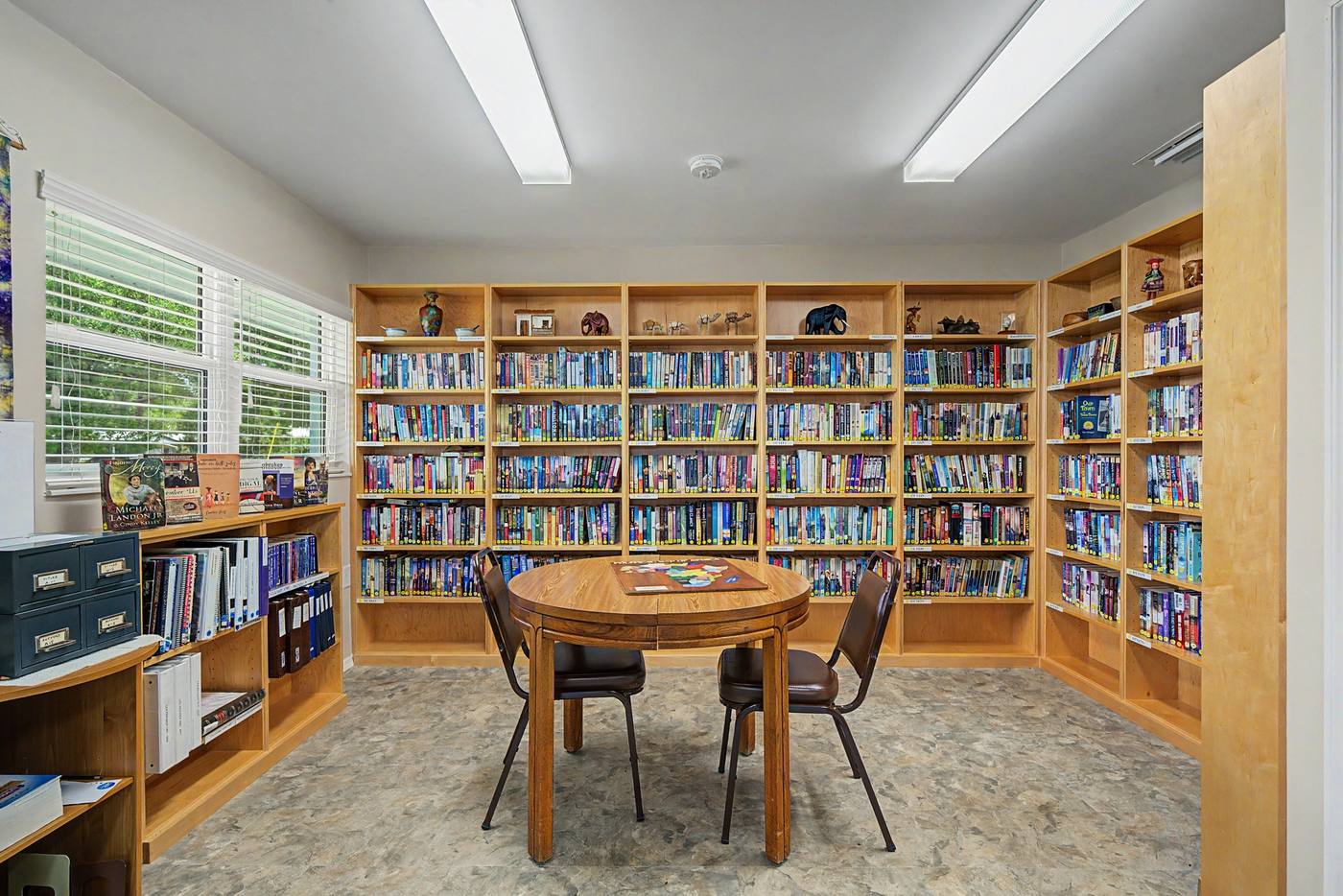The library’s second reading room with a round table